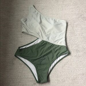 Women’s Two-Tone One-Shoulder Swimsuit